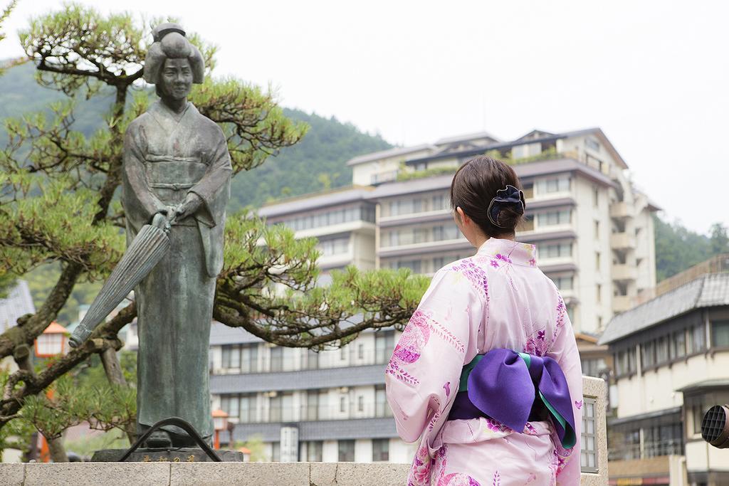 ホテル 佳泉郷井づつや 湯村 エクステリア 写真